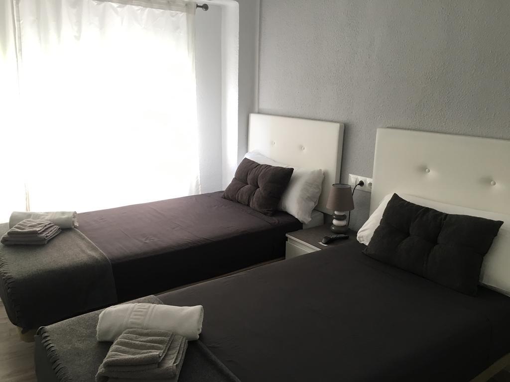 Guesthouse Central Alicante Luaran gambar