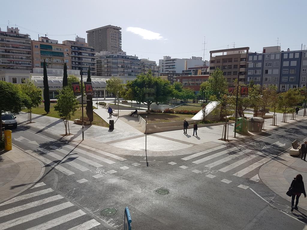 Guesthouse Central Alicante Luaran gambar