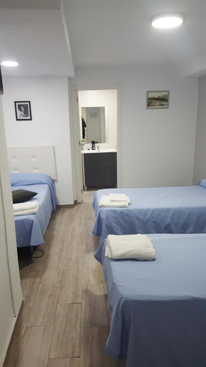 Guesthouse Central Alicante Luaran gambar