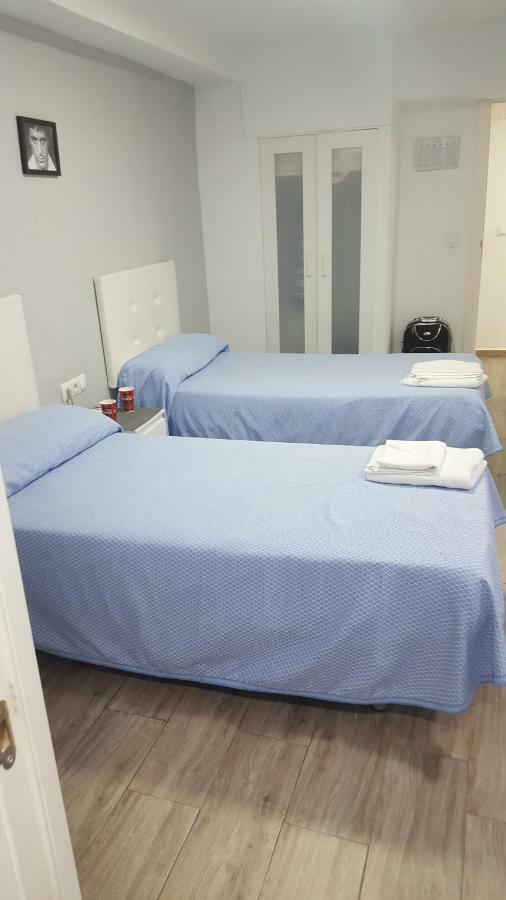 Guesthouse Central Alicante Luaran gambar